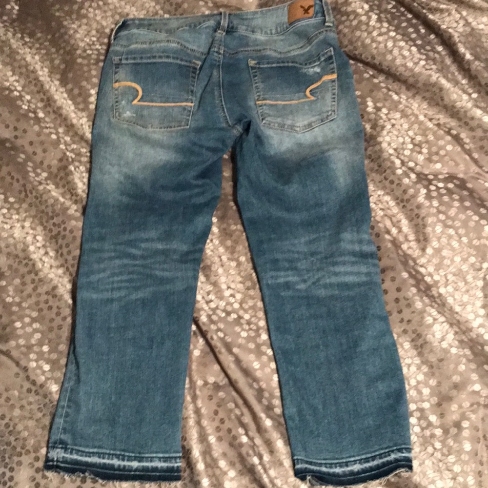 Size 8 American Eagle capris